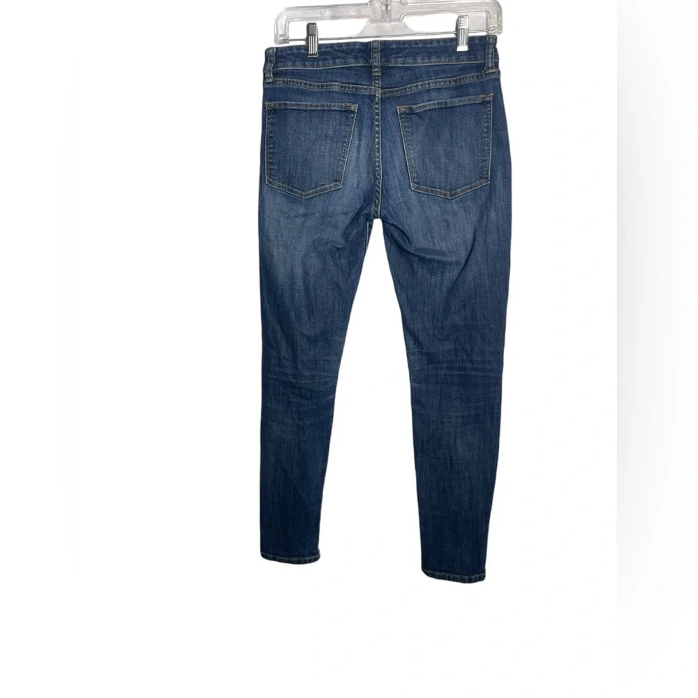 Banana Republic jeans women’s size 27 (size 4) Midrise Skinny Fit Blue Jeans💙💙